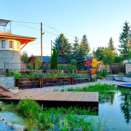 Vintage Vendeghaz Guest house