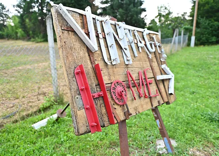 Vintage Vendeghaz 게스트하우스 미슈콜츠